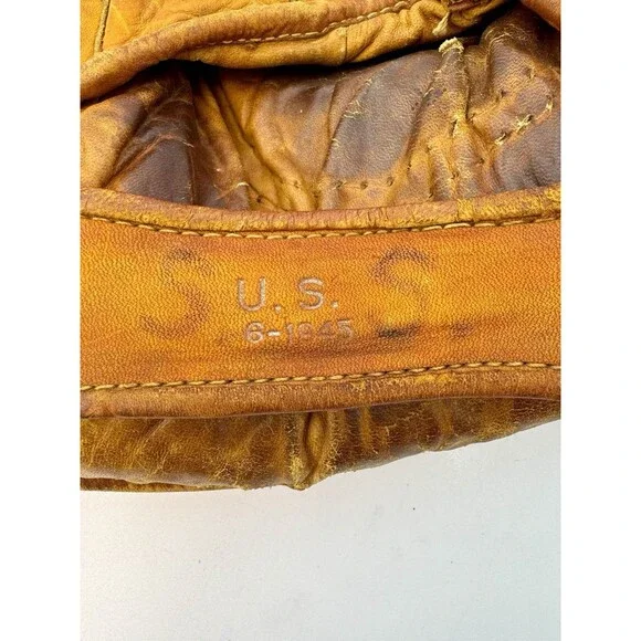 GoldSmith SB70 Gripper Pocket WWII Military Issued Softball Glove US 6‑1945